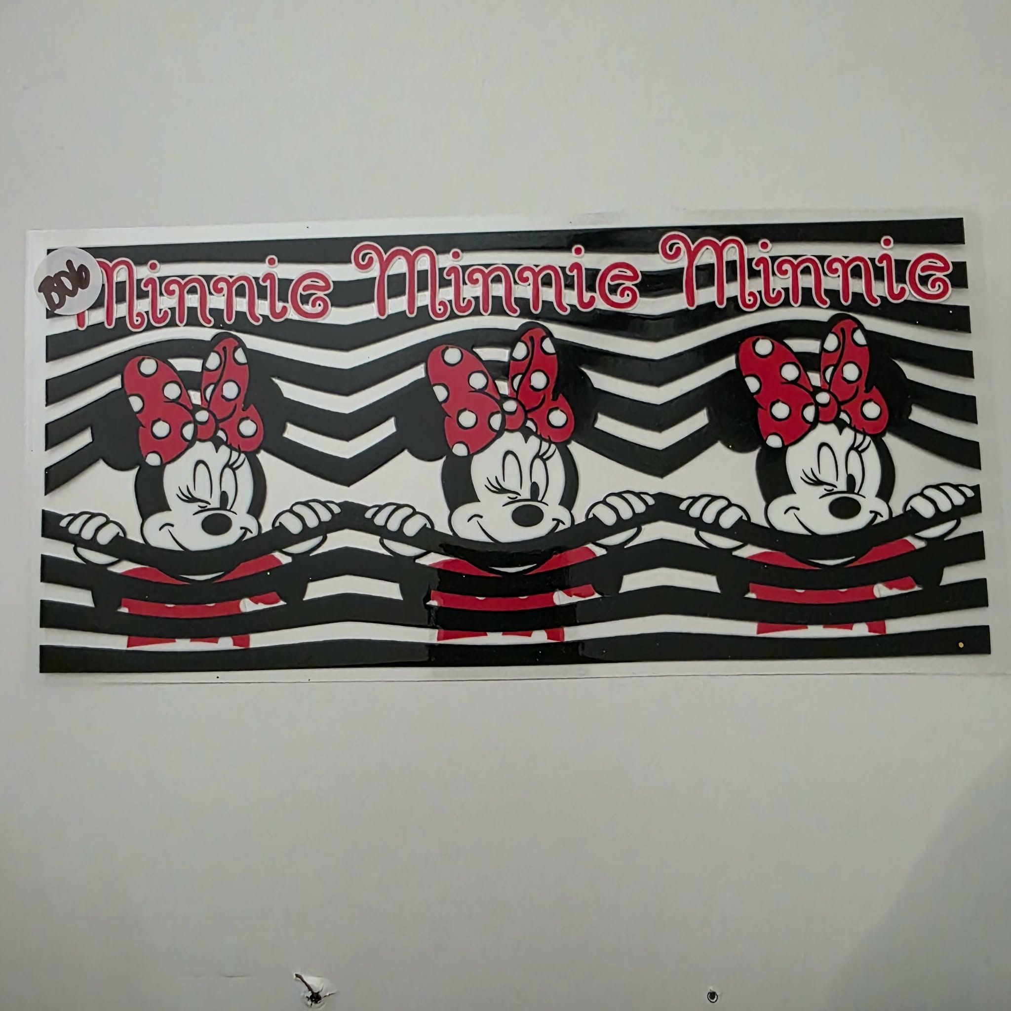 DISNEY B06